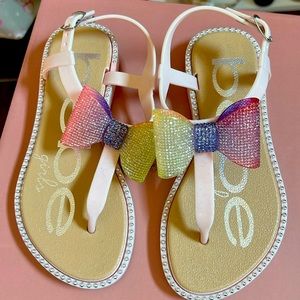 New BEBE girls sandals size 11/12 small.
